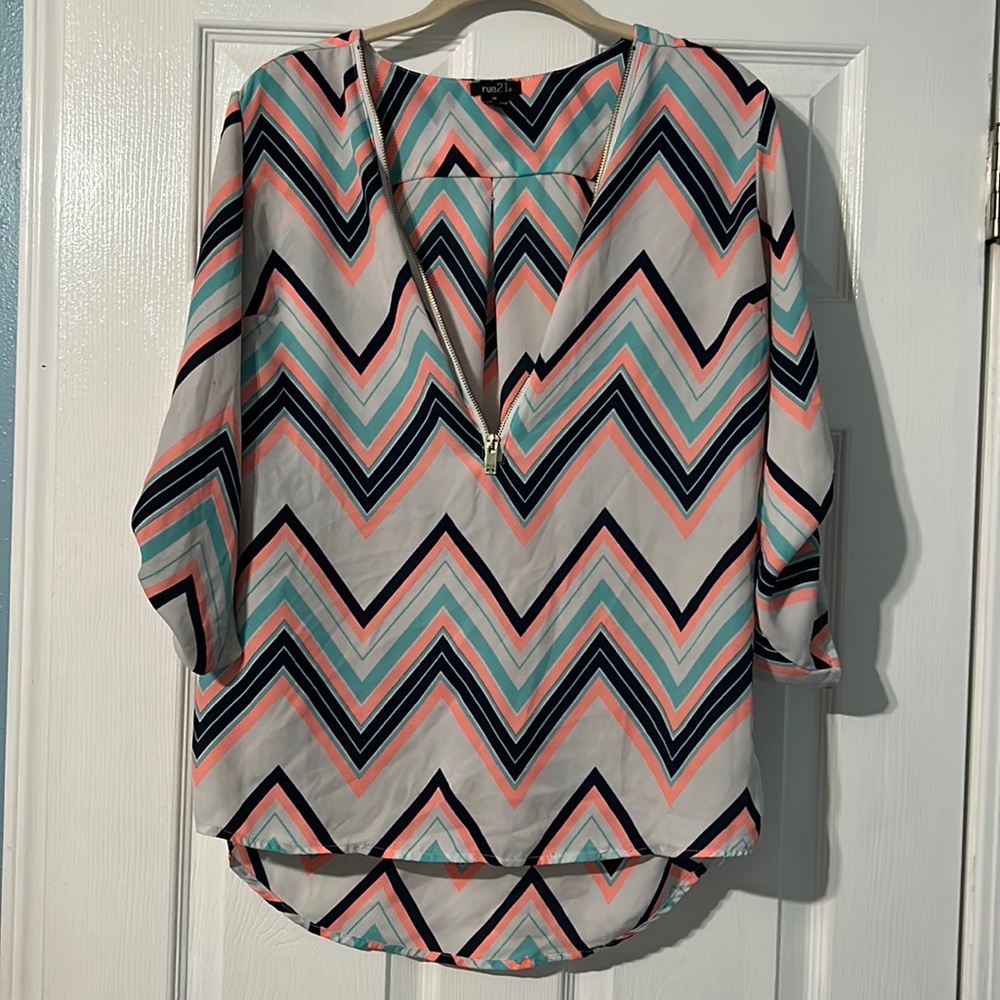 Rue 21 colorful top